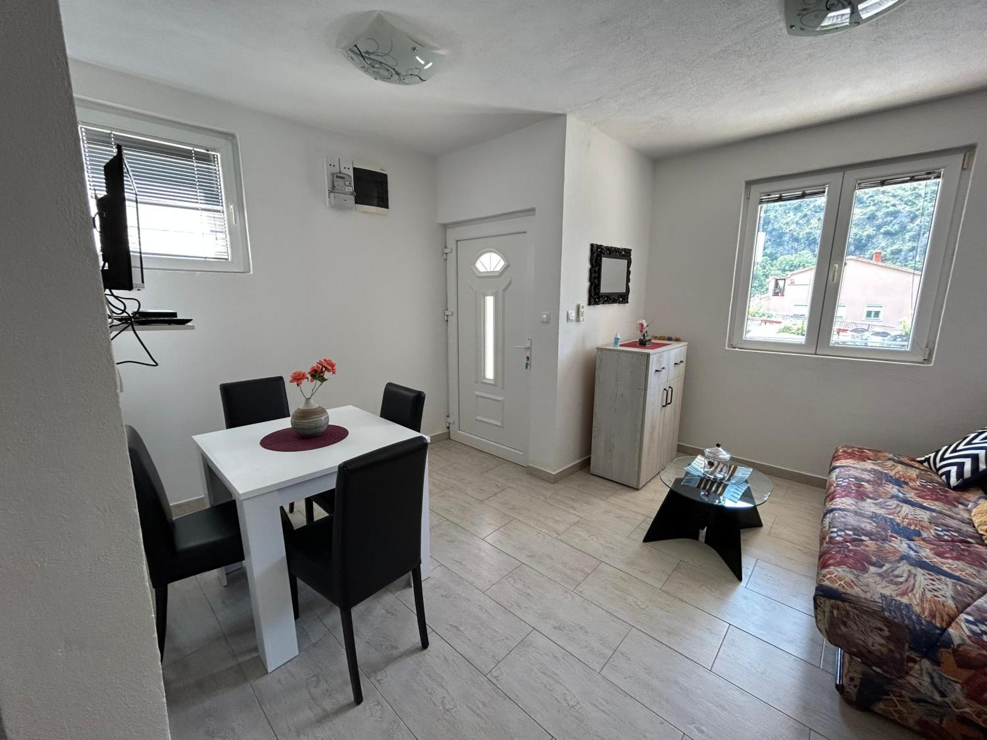 Apartments Panoramic Paradise Kotor Exterior photo